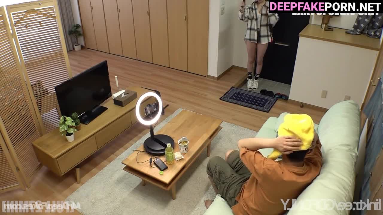 Watch (재이 스테이씨) pretty J makes everything with you for money - real fake Deepfake Porn Videos | xDeepFade.